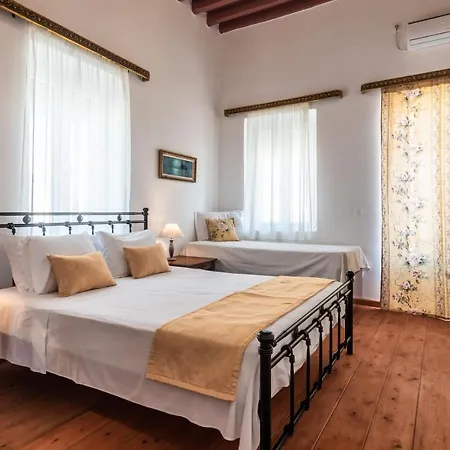 Antigoni'S Bay House Villa Adamantas  Exterior photo